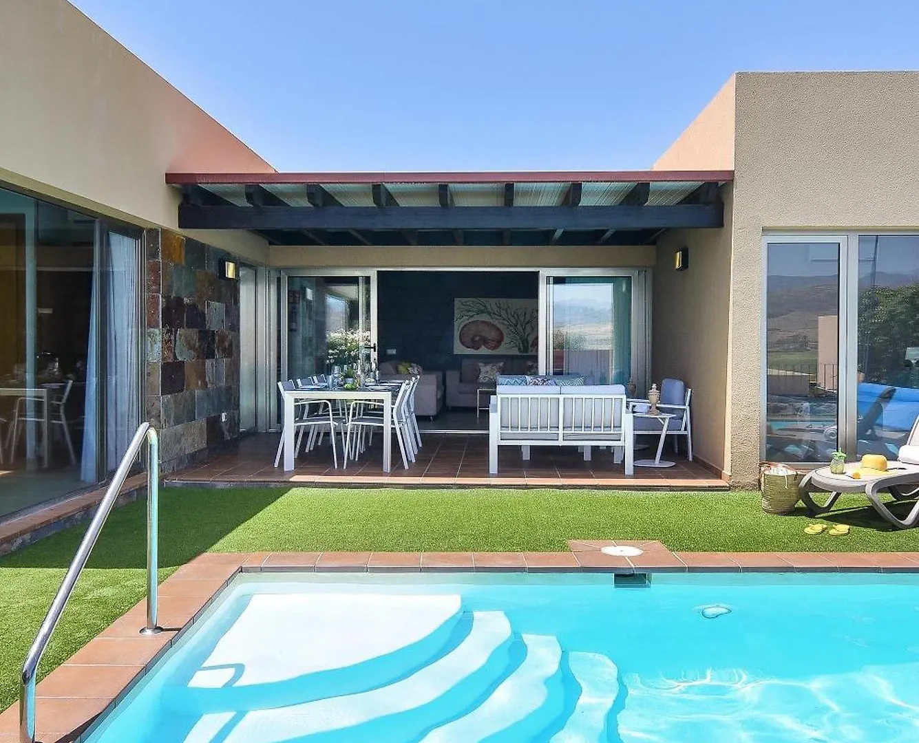 Villa Salobre Golf Dos Luxury Retreat In Gran Canaria Private Outdoor Heatable Pool Bbq Facilities Shaded Outdoor Dining Area Salobre Golf, Las Palmas de Gran Canaria