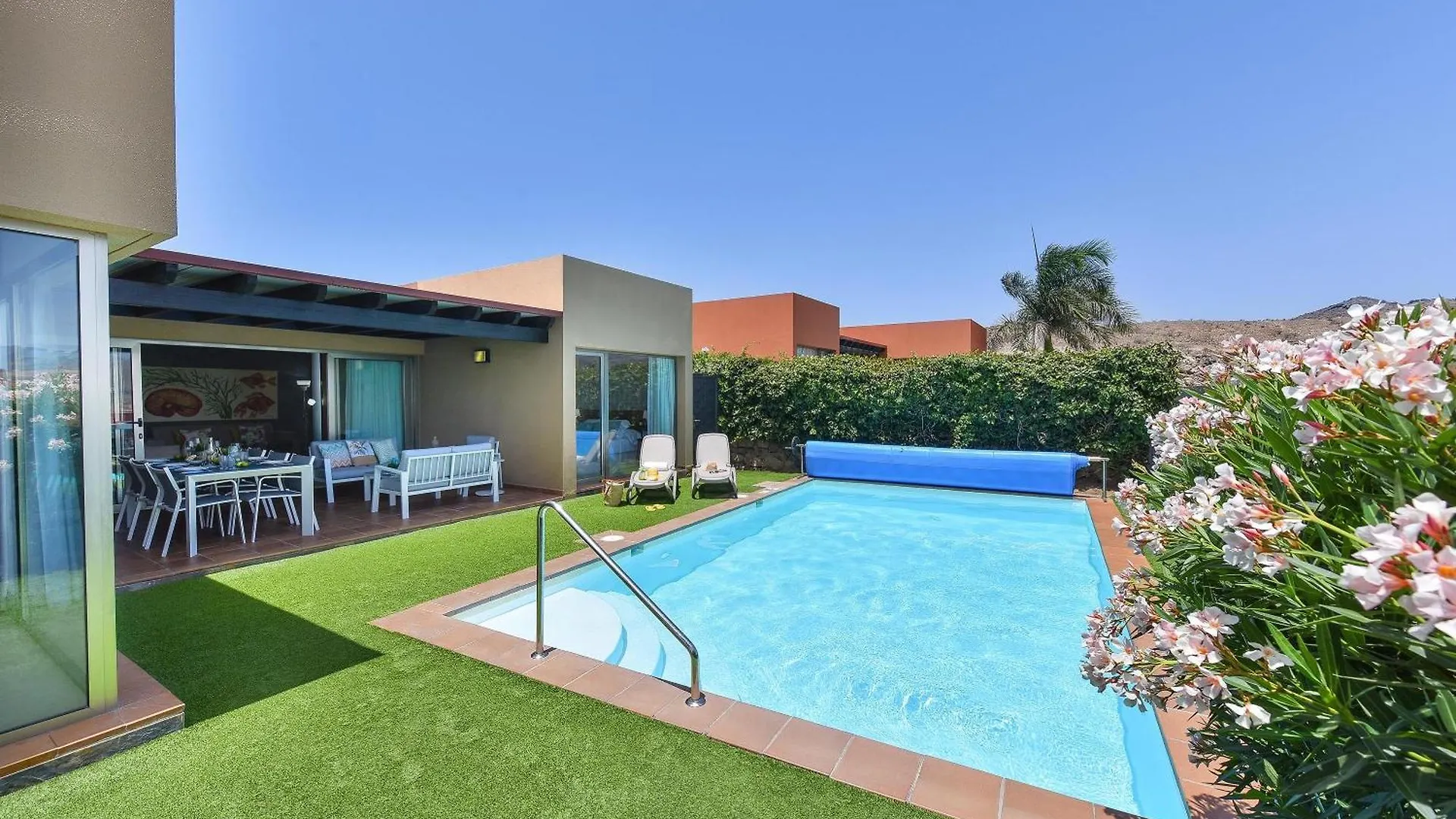 Villa Salobre Golf Dos Luxury Retreat In Gran Canaria Private Outdoor Heatable Pool Bbq Facilities Shaded Outdoor Dining Area Salobre Golf,  Las Palmas de Gran Canaria