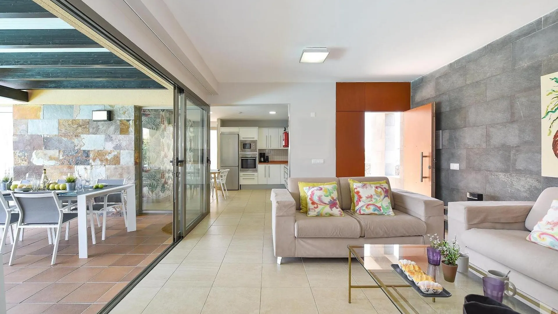 Villa Salobre Golf Dos Luxury Retreat In Gran Canaria Private Outdoor Heatable Pool Bbq Facilities Shaded Outdoor Dining Area Salobre Golf,  Las Palmas de Gran Canaria
